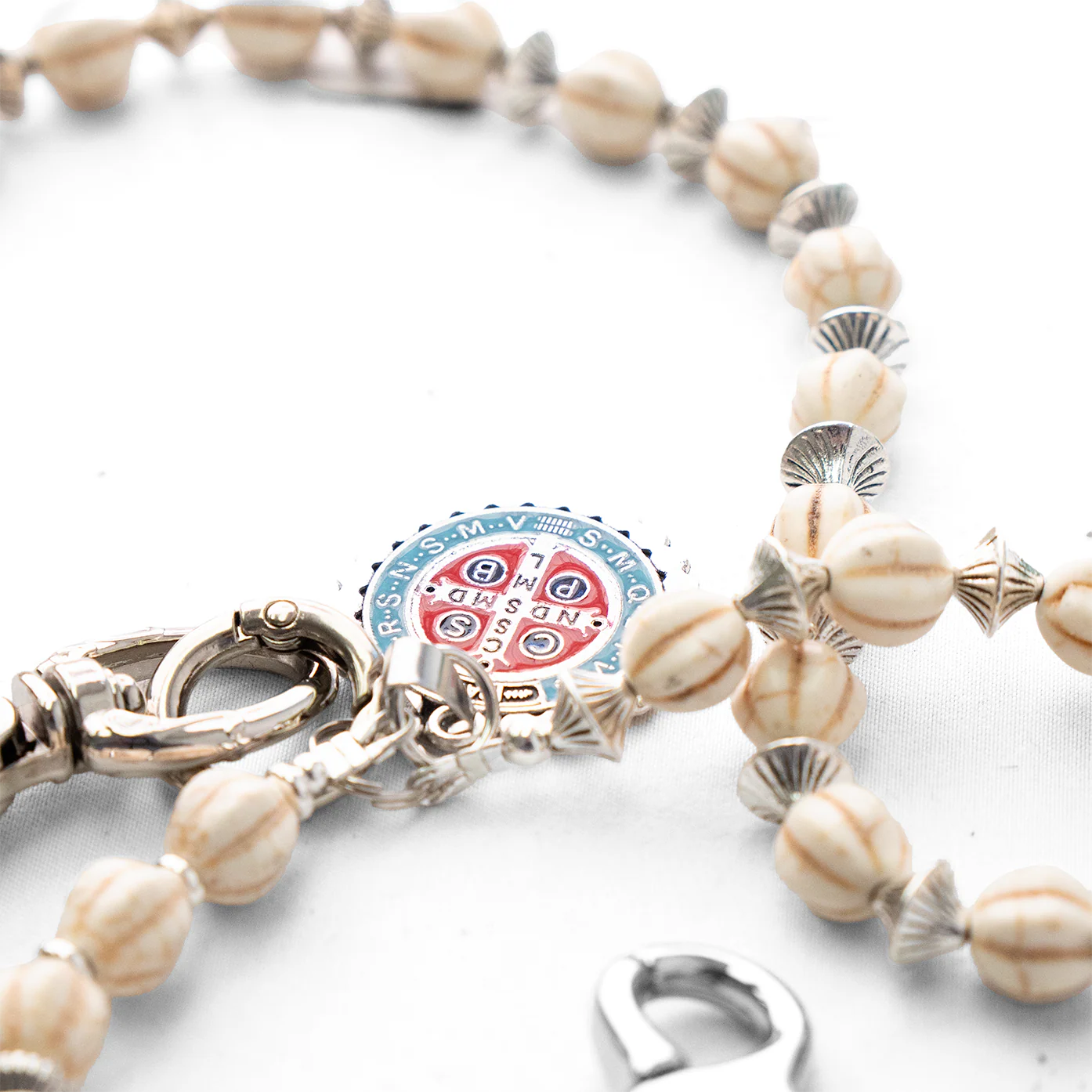 Pearl Pant Chain - Image 3