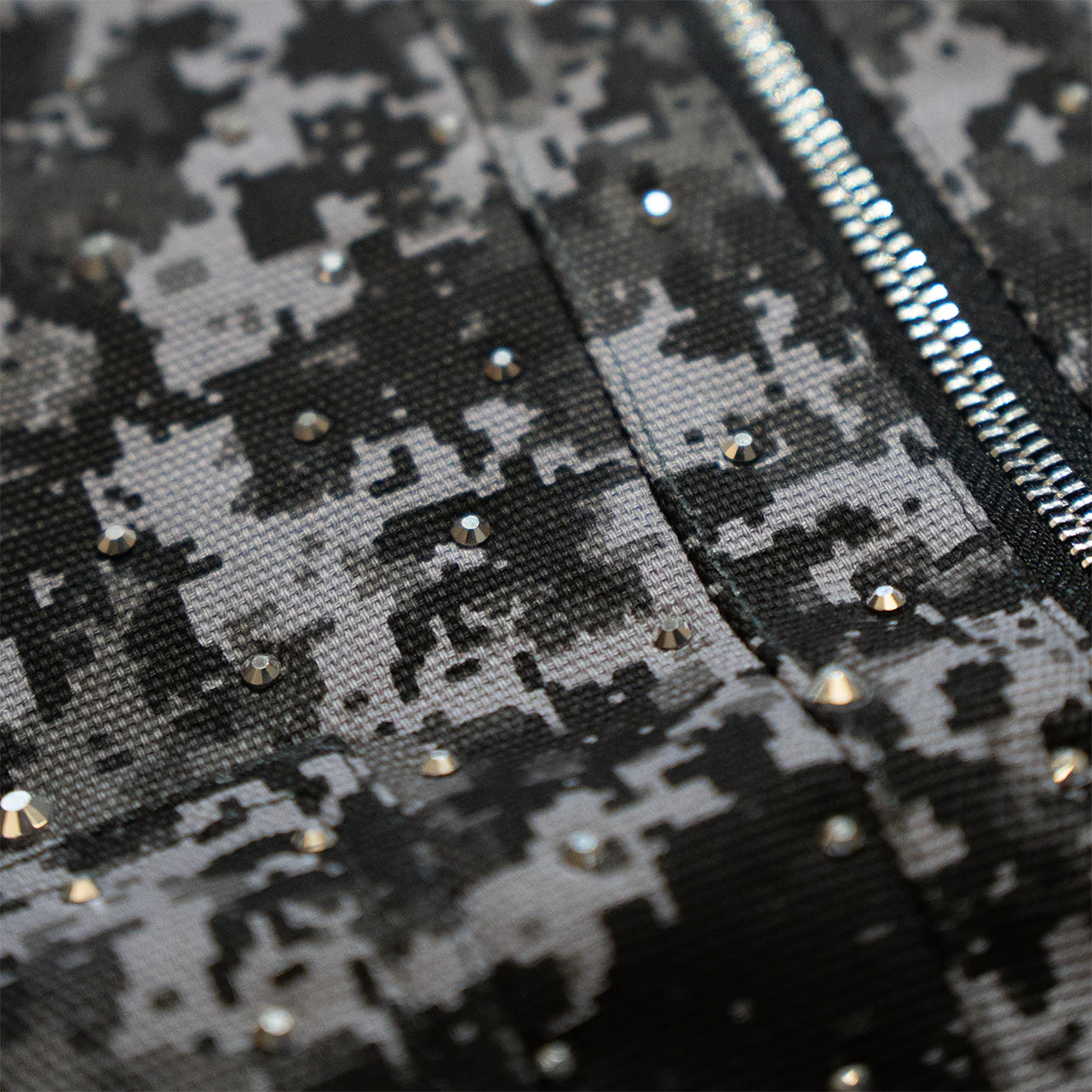 WATSON CAMO CRYSTAL WORK JACKET (BLACK CAMO) - Image 3